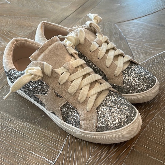 Nature Breeze Shoes - Star glitter shoes size 7 tan and silver golden goose dupes
